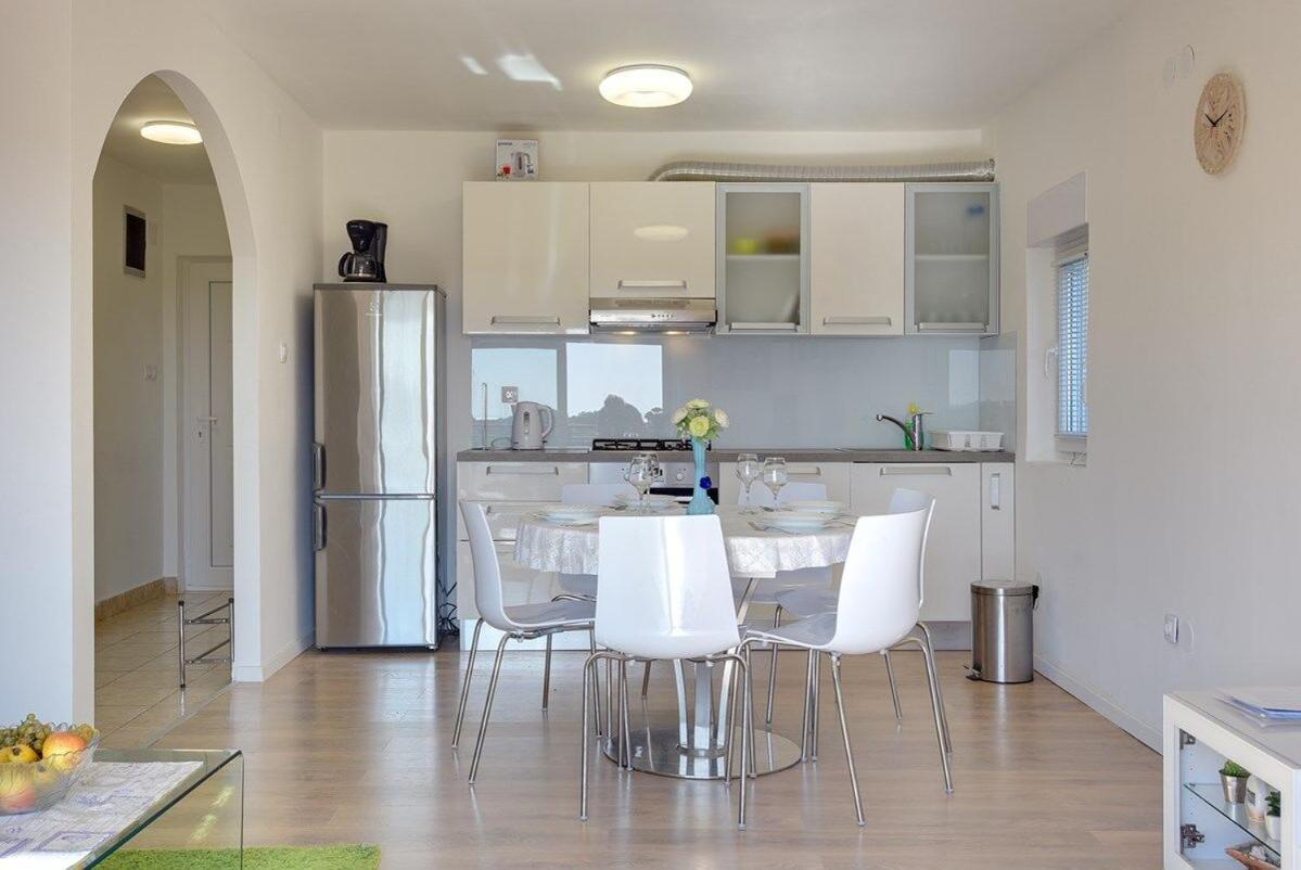 Apartment Zajec Premantura Exteriör bild
