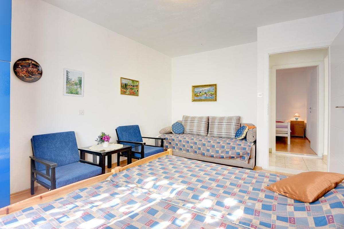 Apartment Zajec Premantura Exteriör bild